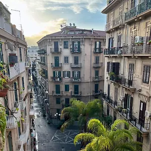 Гостевой дом Castelnuovo #politeama, Палермо