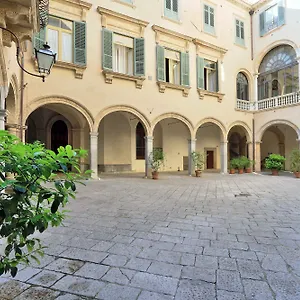 Apartamento Palazzo Mazzarino, Palermo